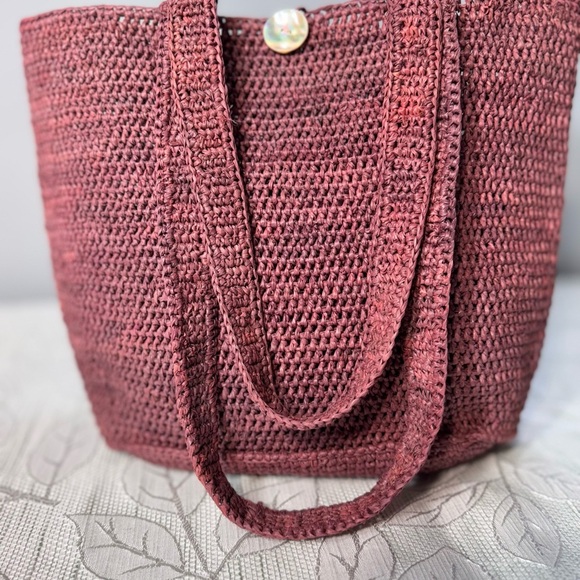 👜 Annabel Ingall Handmade Raffia Tote Bag – Burgundy - Picture 4 of 9